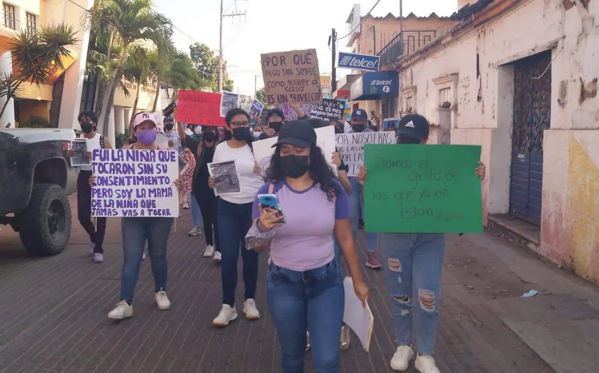 Marcha Cintalapa : Marcos R 